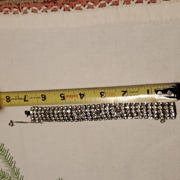 Weiss Rhinstone Bracelet - Picture 8 of 12